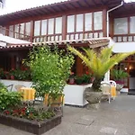 Montecristo Hotel Laredo